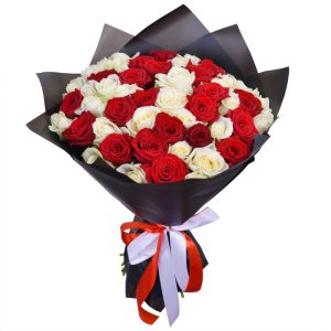 Majestic Rose Symphony Bouquet