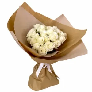 Snowy Pearl Rose Bouquet